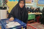 حماسه حضور مردم و دانش آموزان با نیازهای ویژه شهرستان های استان تهران  در پای صندوق های رای در چهاردهمین دوره انتخابات ریاست جمهوری