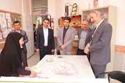 بازدید مشترک مهندس خرات رئیس اداره فنی حرفه ای و کاردانش اداره کل آموزش و پرورش استان و علی ممبینی ریاست اداره آموزش و پرورش استثنایی از مسابقات و جشنواره مهارتی استان خوزستان